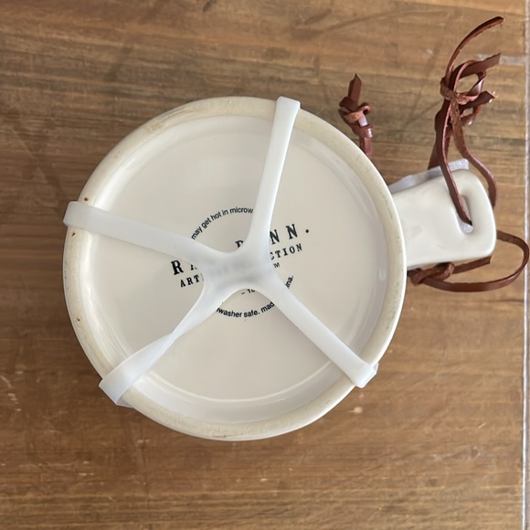 Rae Dunn White Ceramic Brown Leather Tie Handled Measuring Cups Set of 4 (14) - Picture 6 of 6